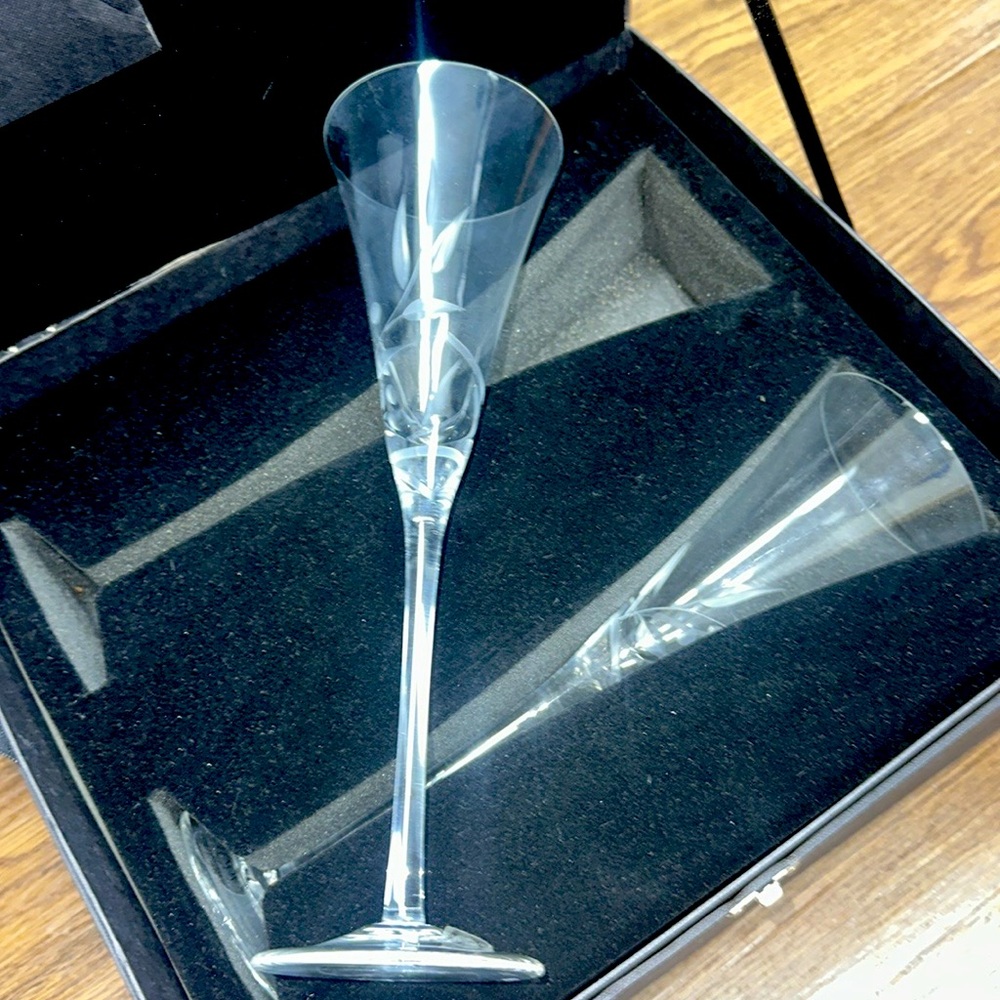 Elegant Clear Champagne Flutes
